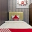 OYO 359 Executive Inn