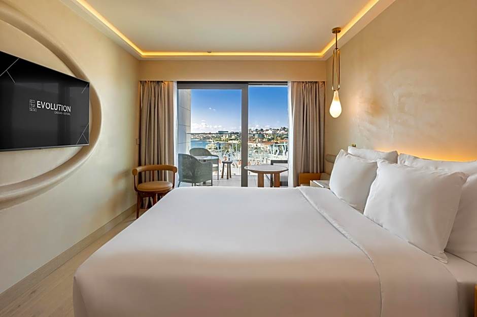 EVOLUTION Cascais-Estoril Hotel