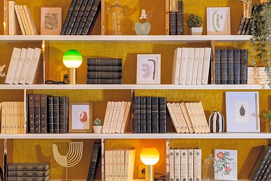 Hotel Louvre Montana