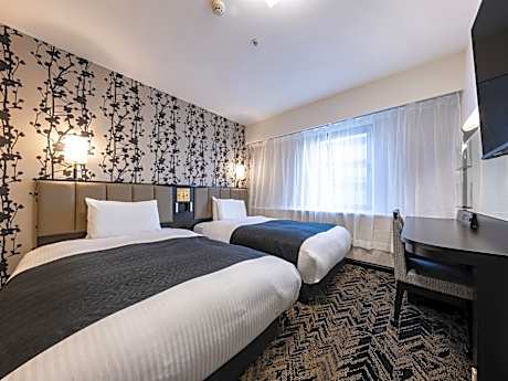 Twin Room - Non-Smoking