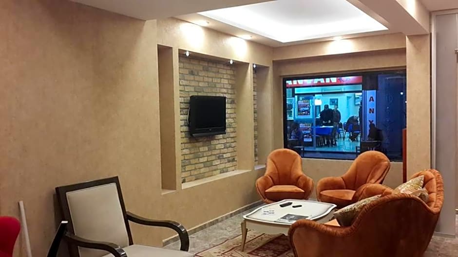 Antikhan Hotel