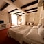Hotel Embassy