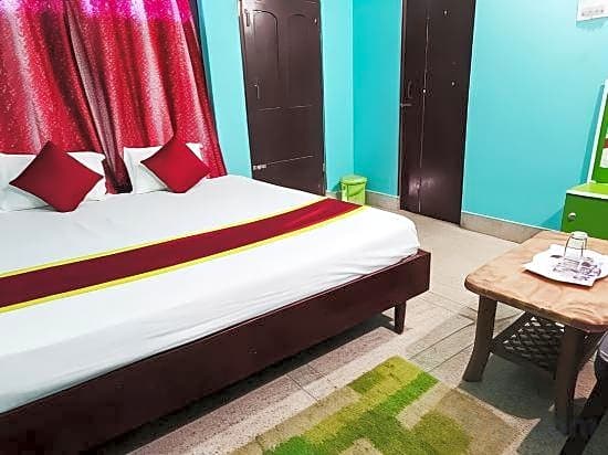 Goroomgo Tapati Villa Sea View From Balcony Puri