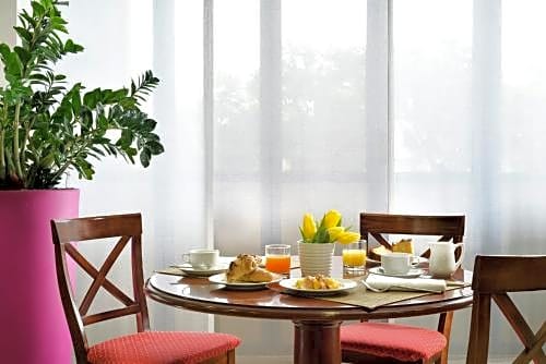 UNAWAY Hotel & Residence Quark Due Milano