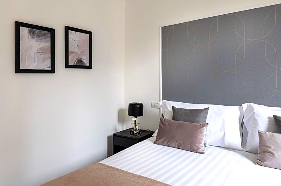 Easylife - Suite in Porta Venezia