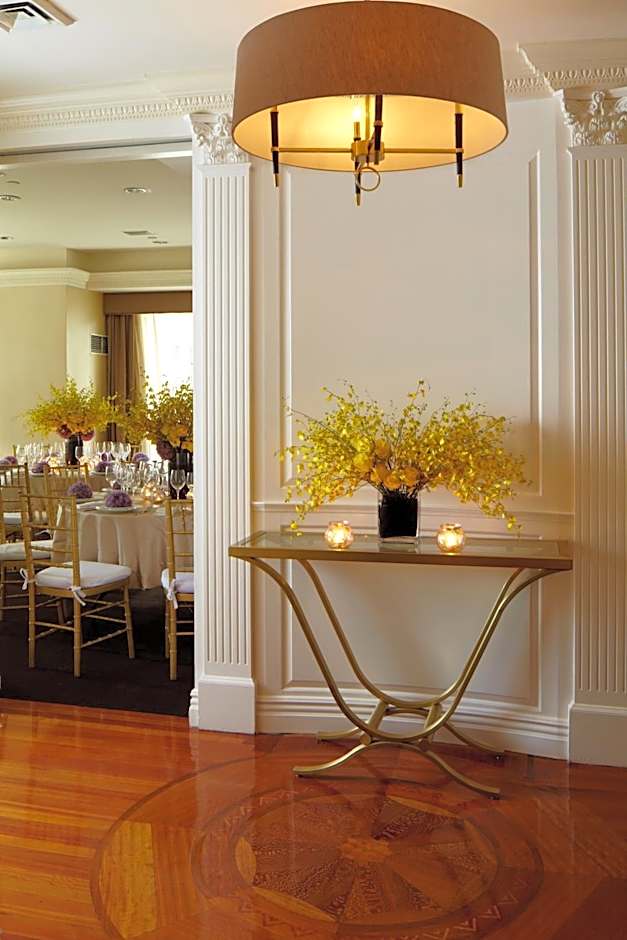 Trump International Hotel And Tower New York