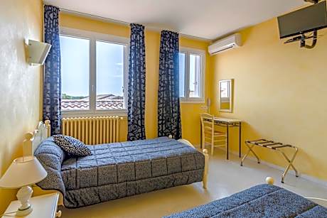 Twin Room - Main Building