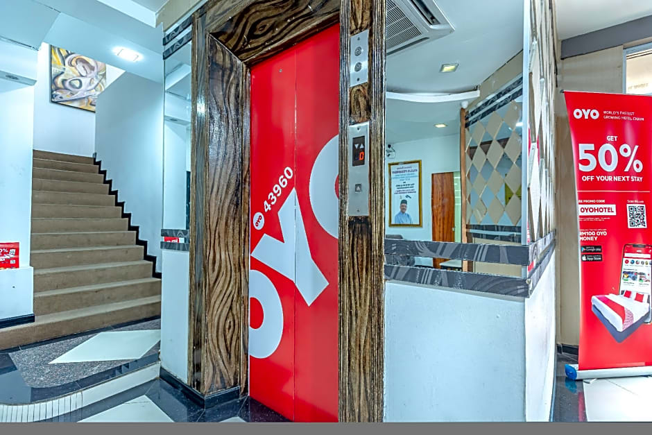 OYO 43960 Laksamana Executive & Boutique Hotel