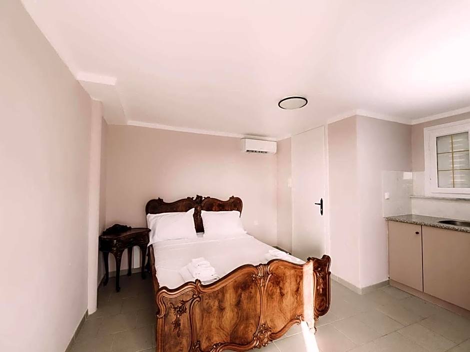 Sirens Luxury Apartments Palouki