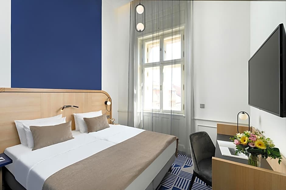 Hotel Oktogon Haggenmacher by Continental Group