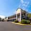 Days Inn by Wyndham College Park Airport Best Road