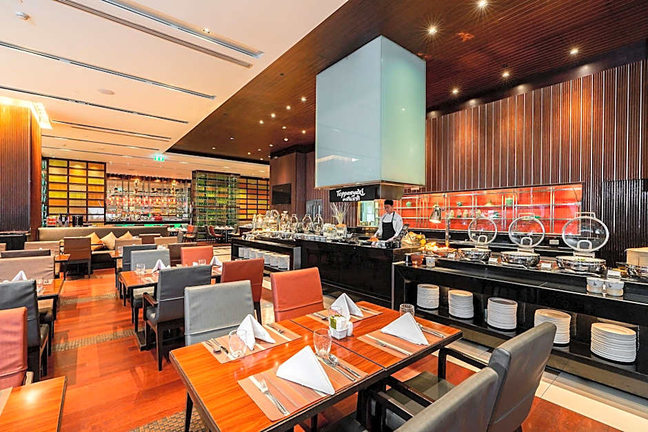 Holiday Inn Bangkok Silom By IHG