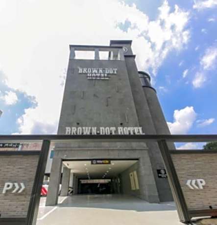 브라운도트 경주시청점