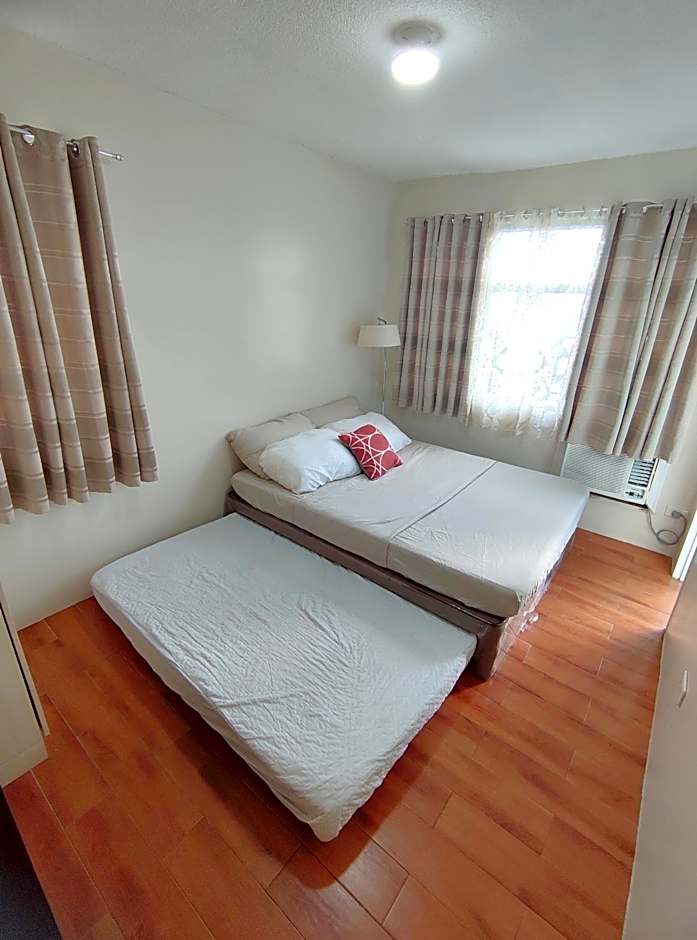 Davao Condo 2BR Pool Wifi Netflix
