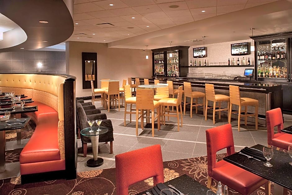 DoubleTree by Hilton Hotel Monroeville – Monroeville, PA