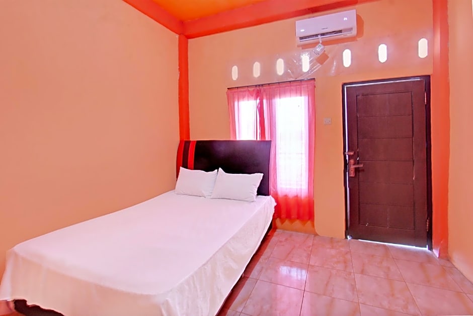 OYO Life 92847 Penginapan Muslim Walker