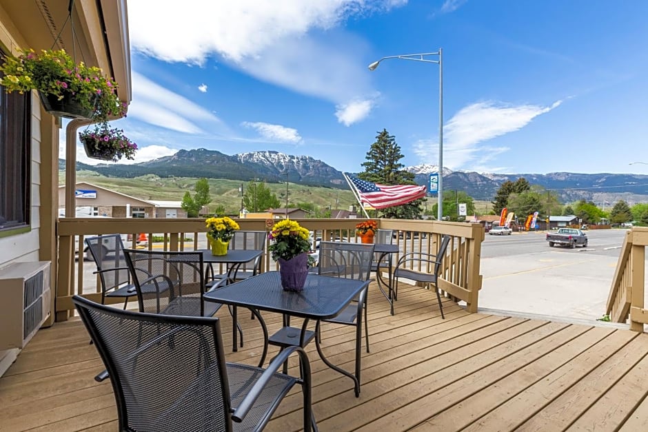 Super 8 by Wyndham Gardiner/Yellowstone Park Area