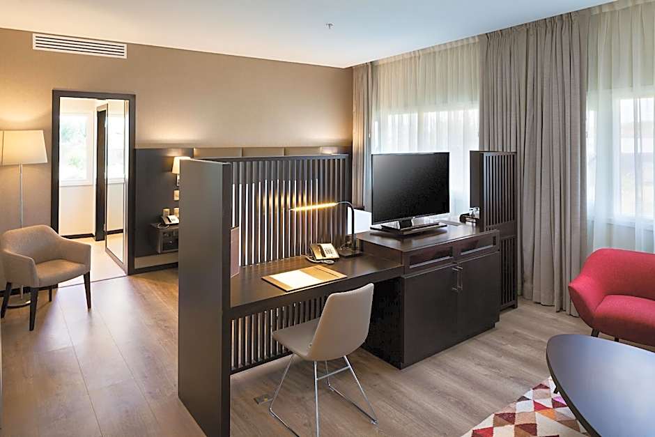 Radisson Hotel Santa Cruz