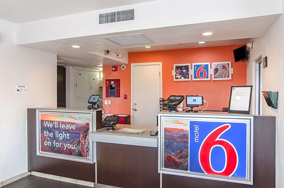 Motel 6-Rock Springs, WY