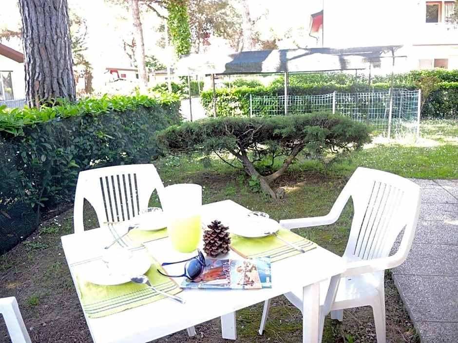 Lovely villa just 500m from the sea