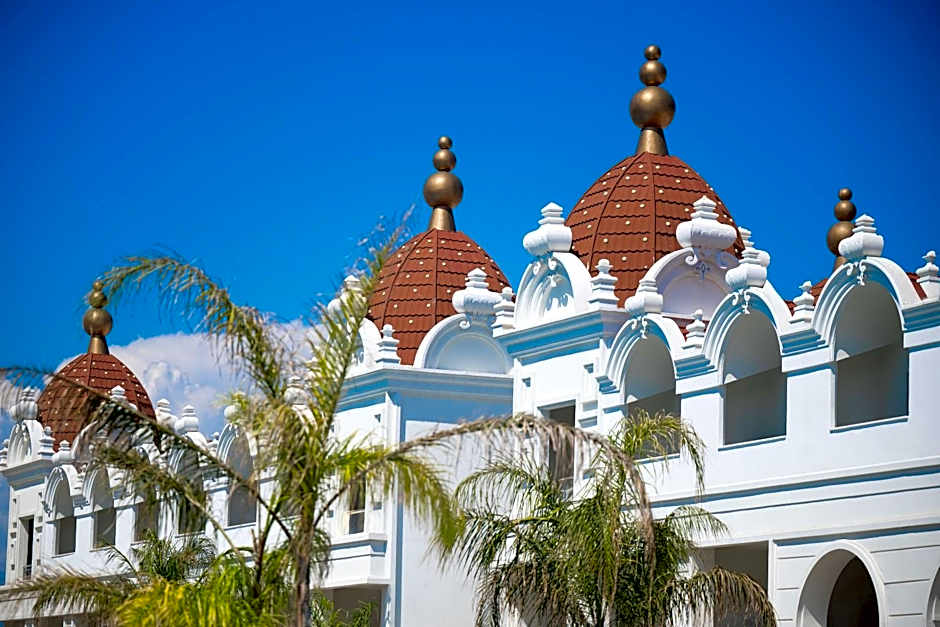 Oz Hotels Side Premium