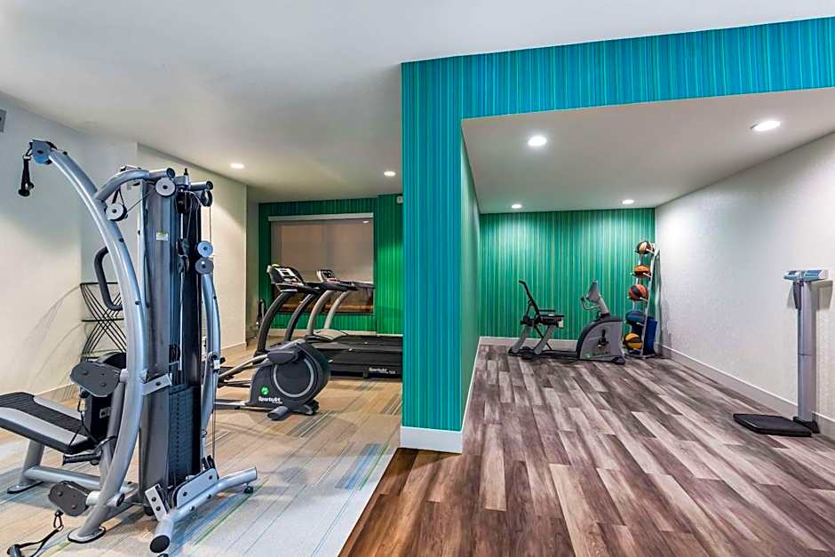 Country Inn & Suites by Radisson, Downtown Albany New York