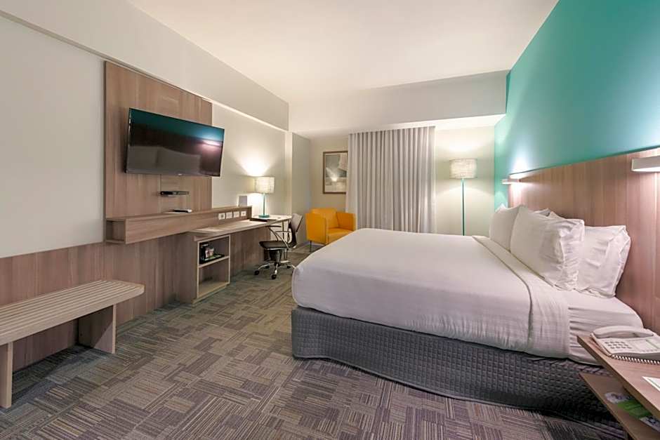 Holiday Inn Lima Airport By IHG