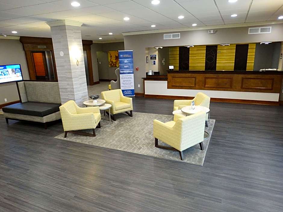 Best Western Premier Airport/Expo Center Hotel