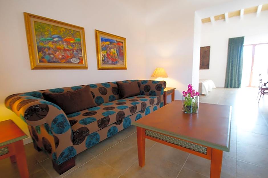 Bennoc Petit Hotel