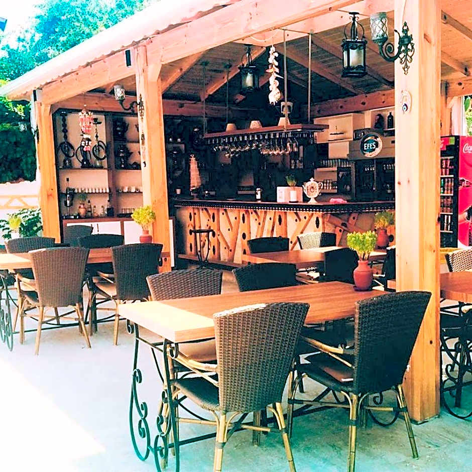 Amore Hotel Teki̇rova