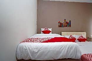 Urbanview Hotel Syariah Near Gelora Delta Sidoarjo