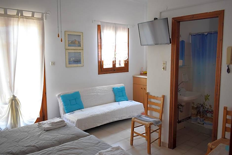 Aegina Town Cozy Escape