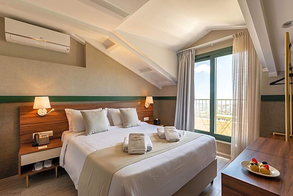 Petit Palais Platres Boutique Hotel