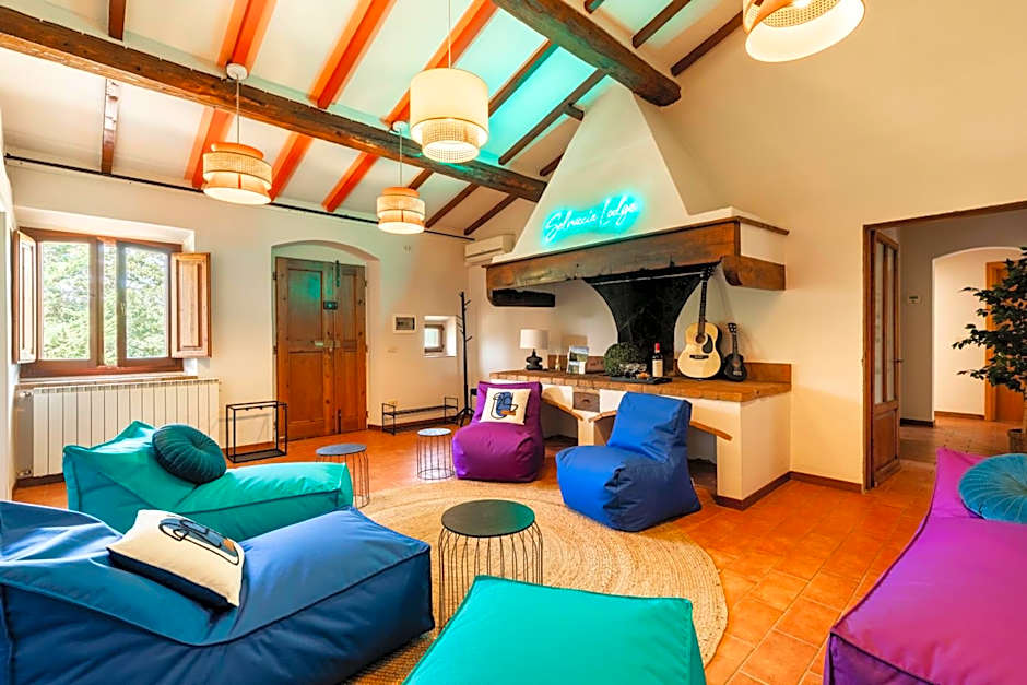 Selvuccia Lodge - Ostello Agricolo