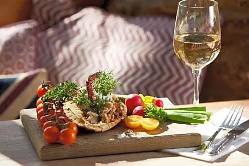 The Crown Inn, Church Enstone