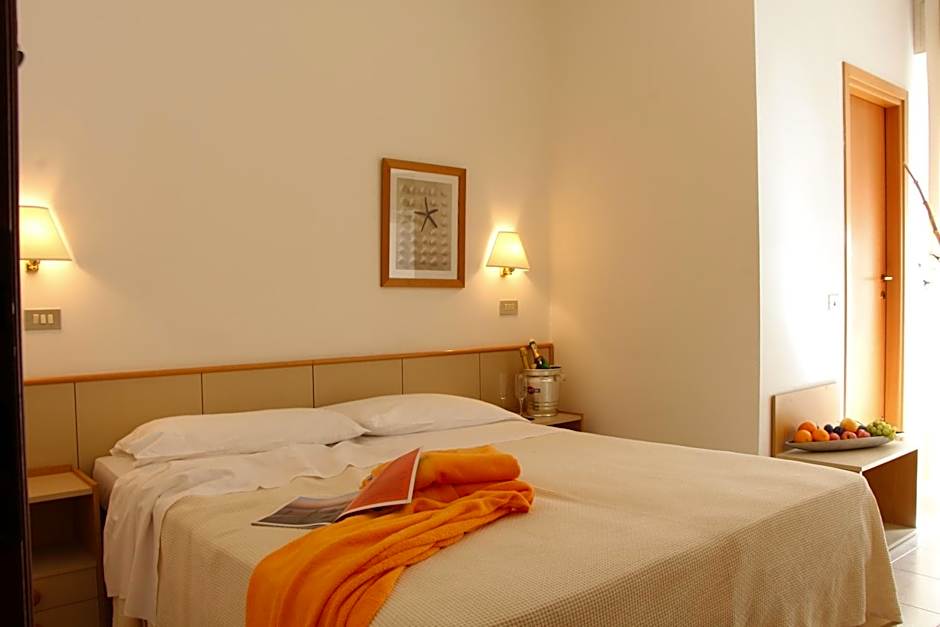 Hotel Antares