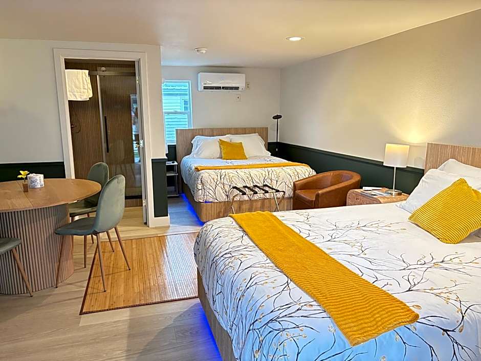Riverwalk Inn