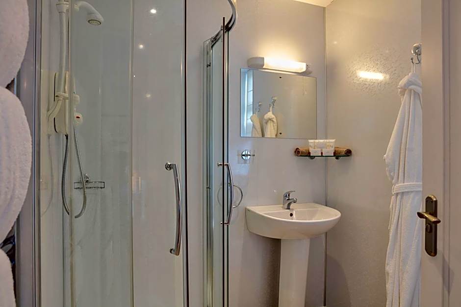 The Brander Lodge Hotel and Bistro