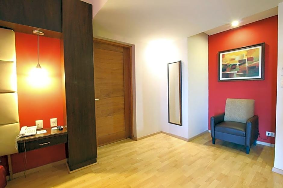 Hotel Colón Plaza Business Class