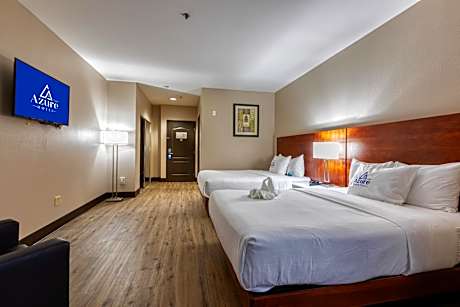 Two Queen Beds Studio Suite - Non-Smoking