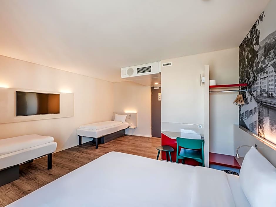B&B HOTEL Zürich Airport