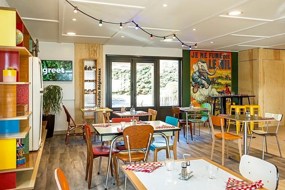 greet hotel restaurant Angouleme Ouest