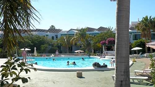 Apartamentos Hg Lomo Blanco