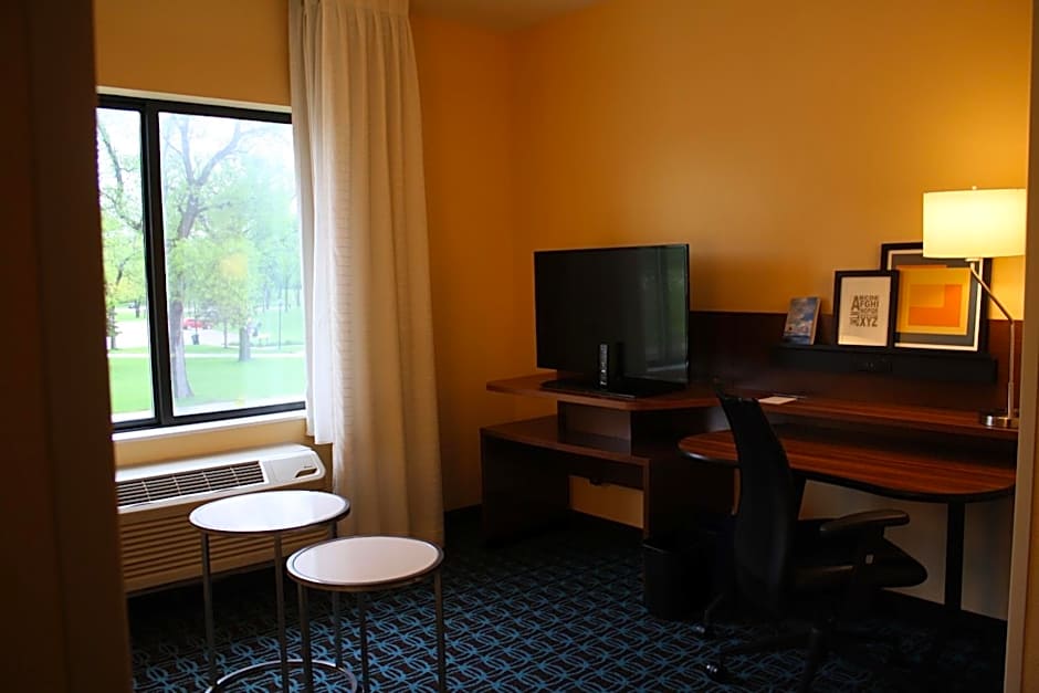 Fairfield Inn & Suites by Marriott Detroit Lakes