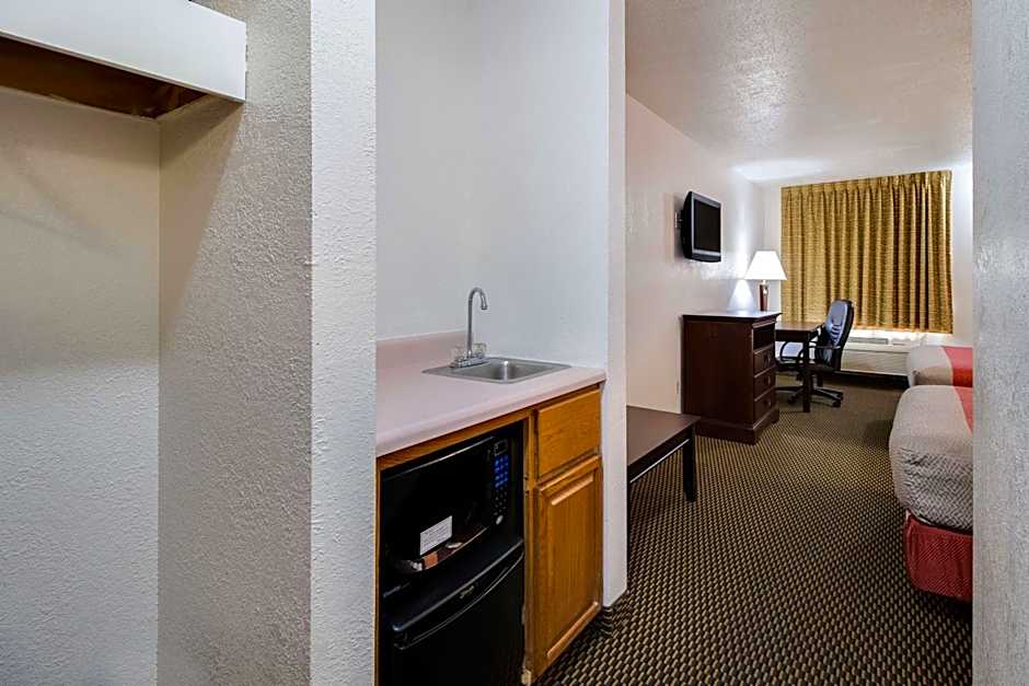 Motel 6-Marion, IL