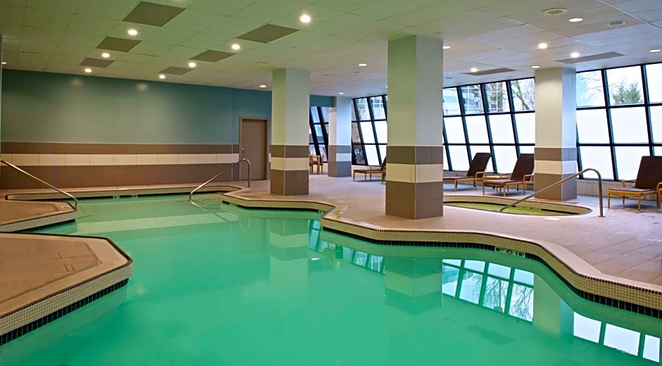 Embassy Suites by Hilton Portland Tigard