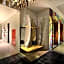 Koa D Surfer Hotel