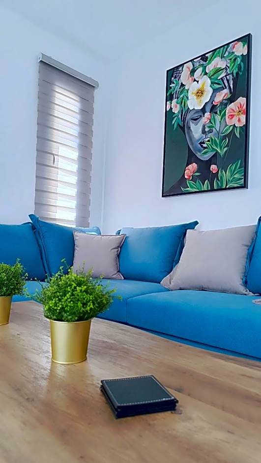 Larvella Estia Luxury Suites