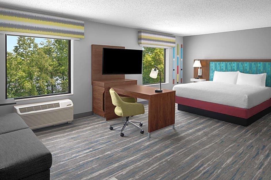 Hampton Inn By Hilton And Suites Grand Rapids