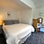 The Ship Inn - Self Catering Accommodation